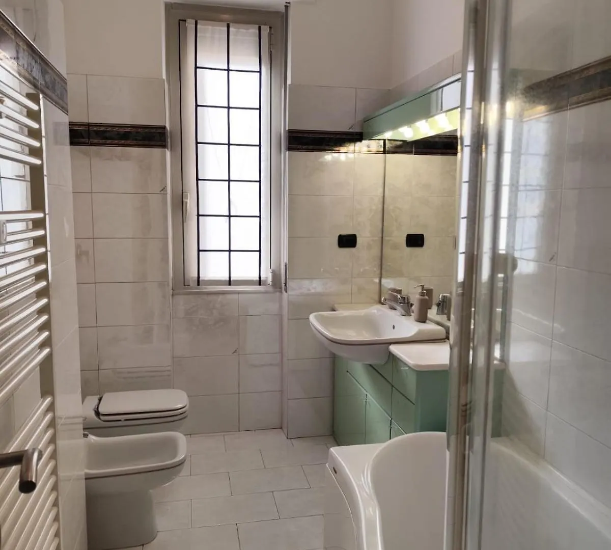 Apartment Costanza In Giallo Milan