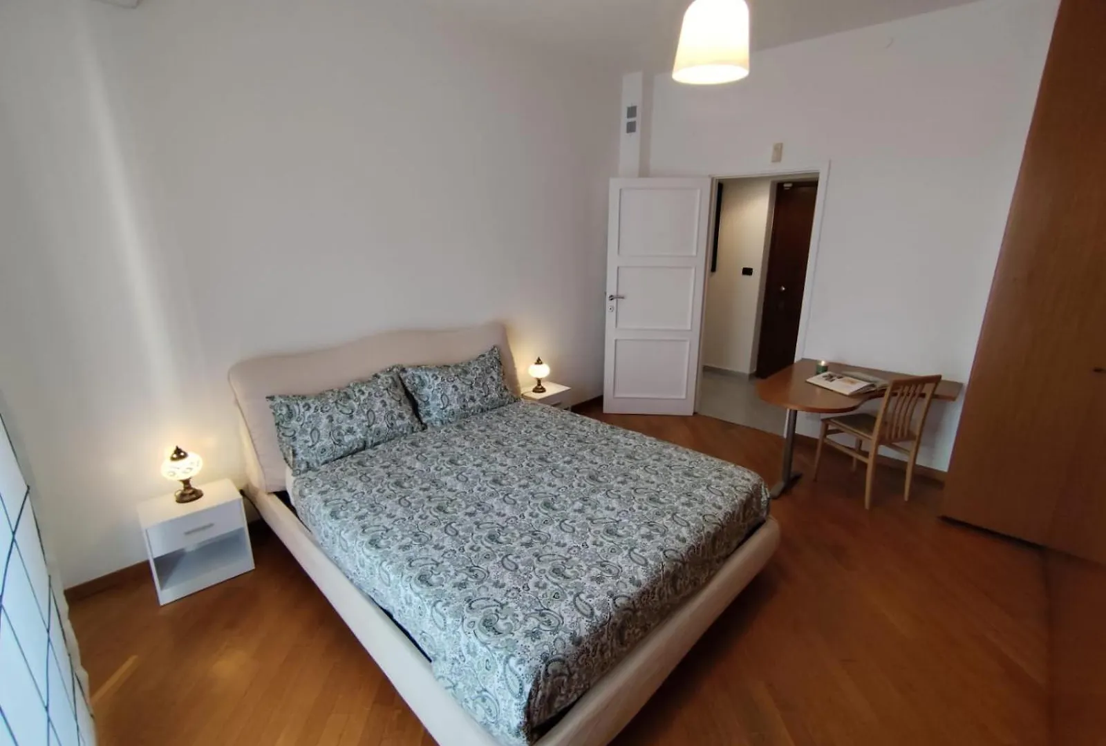 Apartment Costanza In Giallo Milan